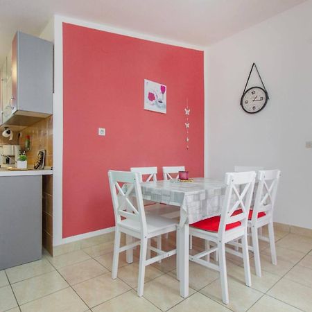 Apartments Alaga Трибунь Экстерьер фото