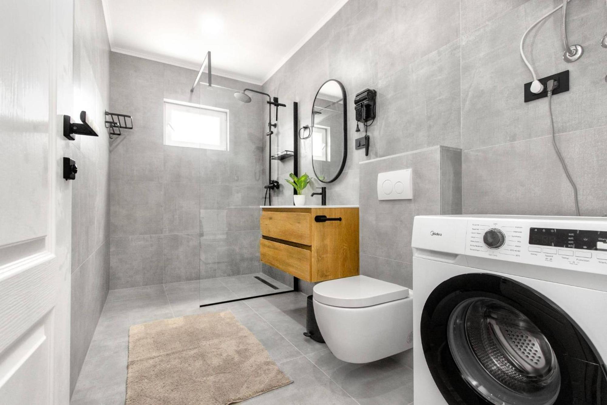 Apartments Alaga Трибунь Экстерьер фото