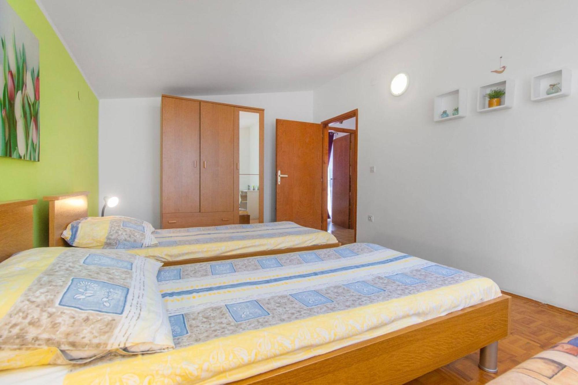 Apartments Alaga Трибунь Экстерьер фото