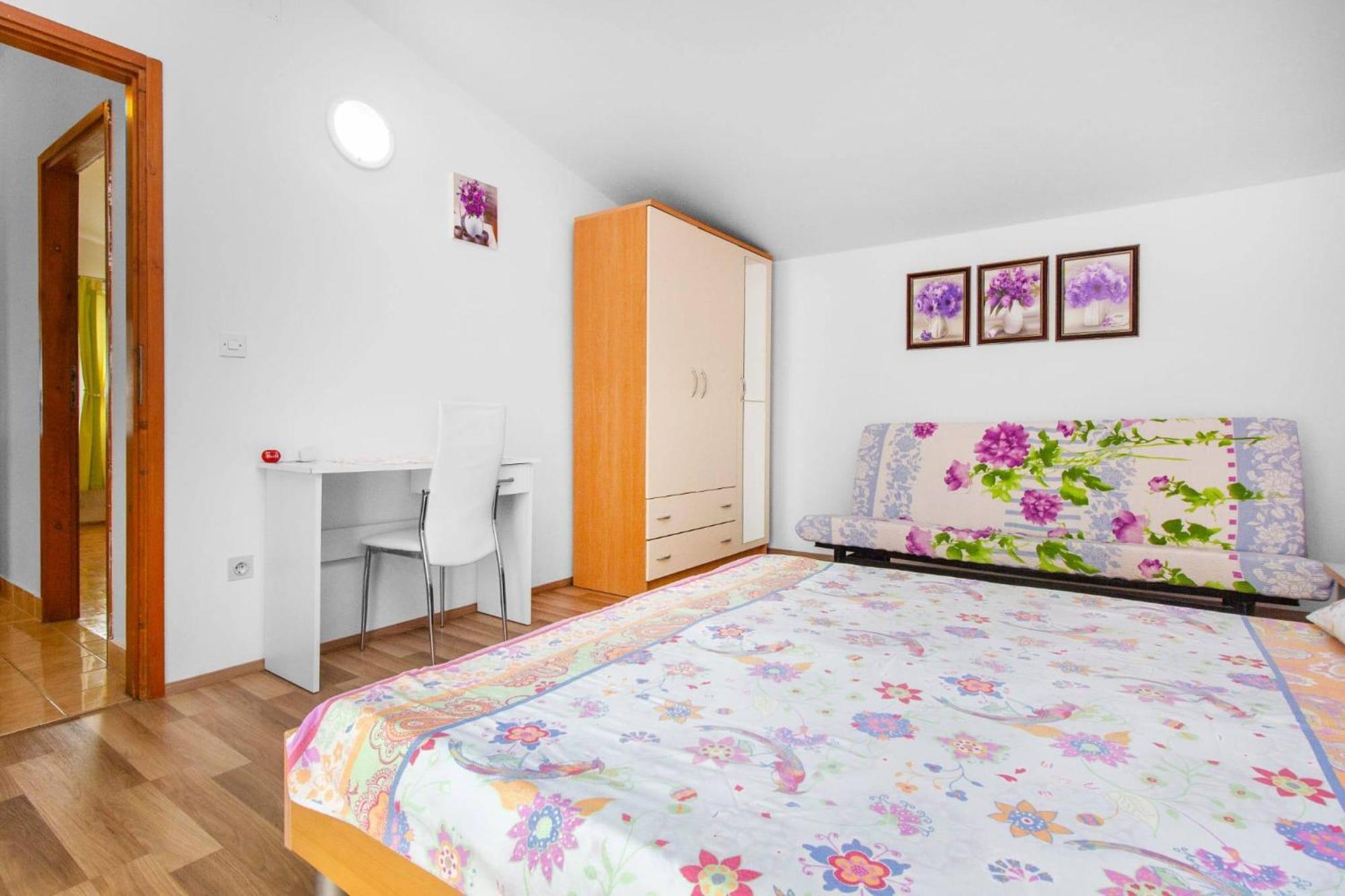 Apartments Alaga Трибунь Экстерьер фото