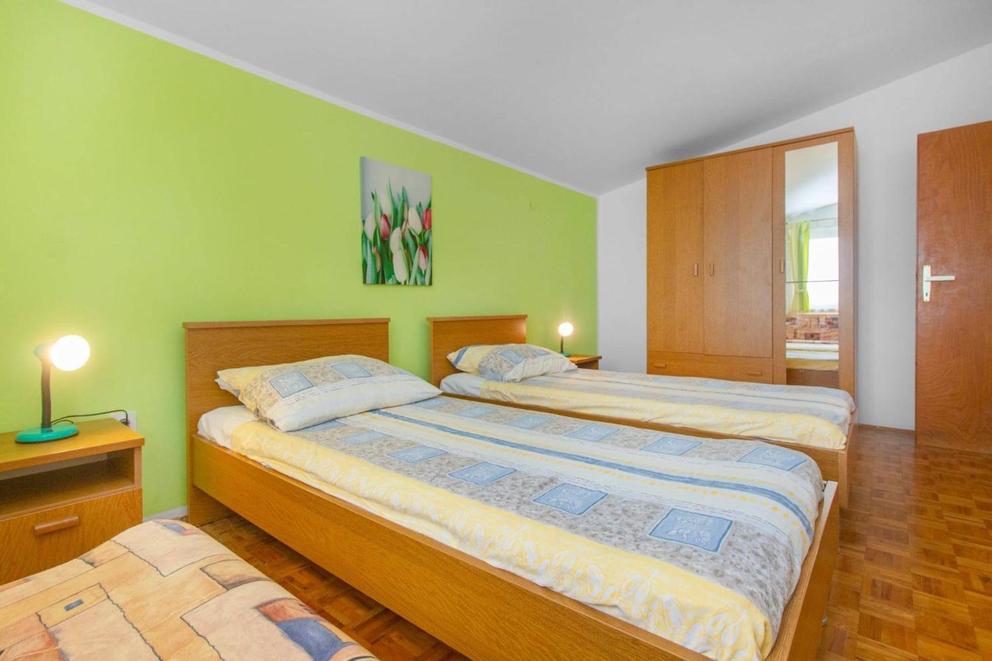 Apartments Alaga Трибунь Экстерьер фото