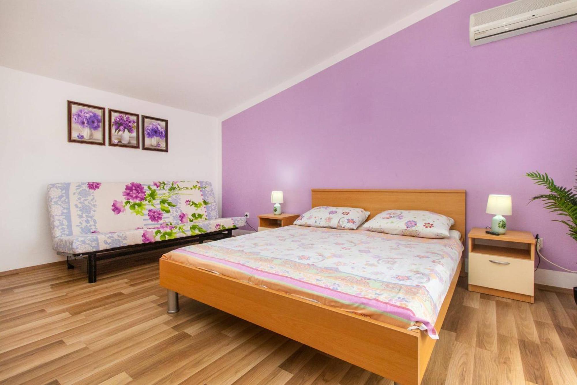 Apartments Alaga Трибунь Экстерьер фото