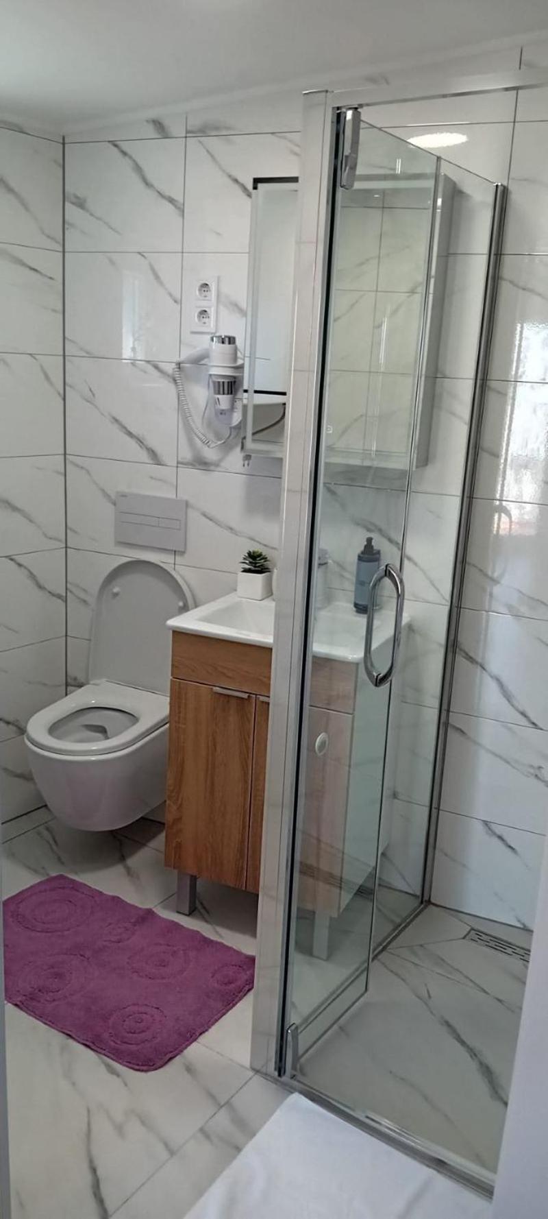 Apartments Alaga Трибунь Экстерьер фото