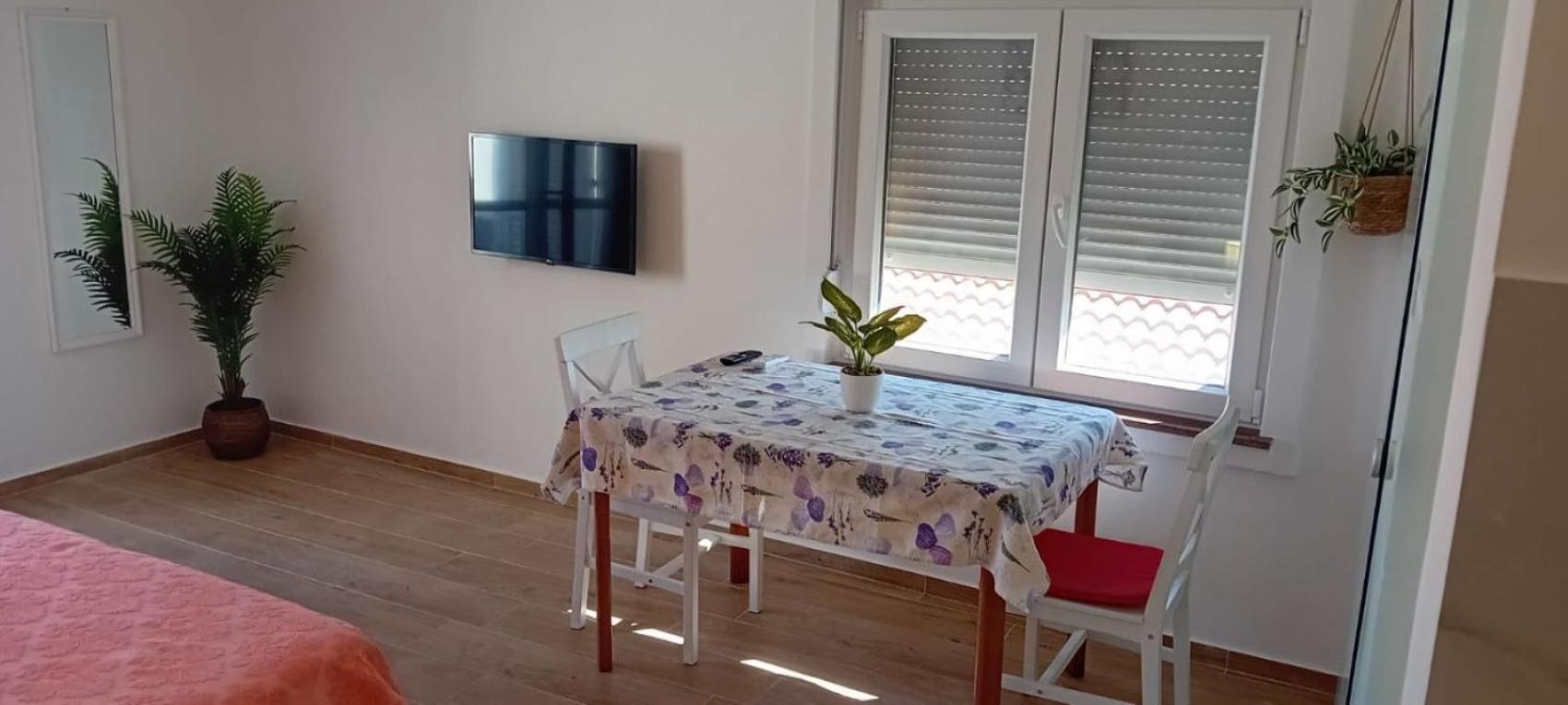 Apartments Alaga Трибунь Экстерьер фото